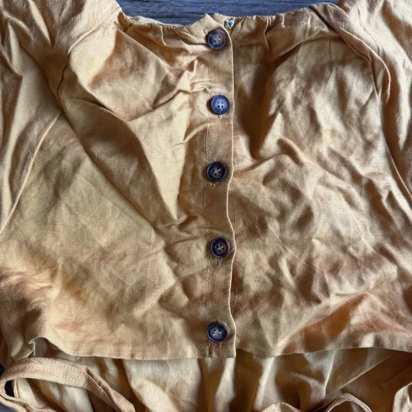 ASTR The Label Vendetti Mustard Puff Sleeve Linen Blend Top size S - Picture 4 of 6